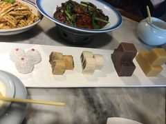 -御提小馆烤鸭店(陆家嘴店)