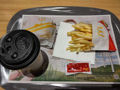 -麦当劳(金稻田路餐)