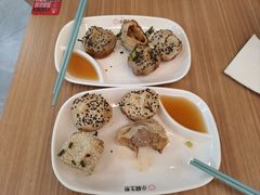 -小杨生煎(白玉兰广场店)