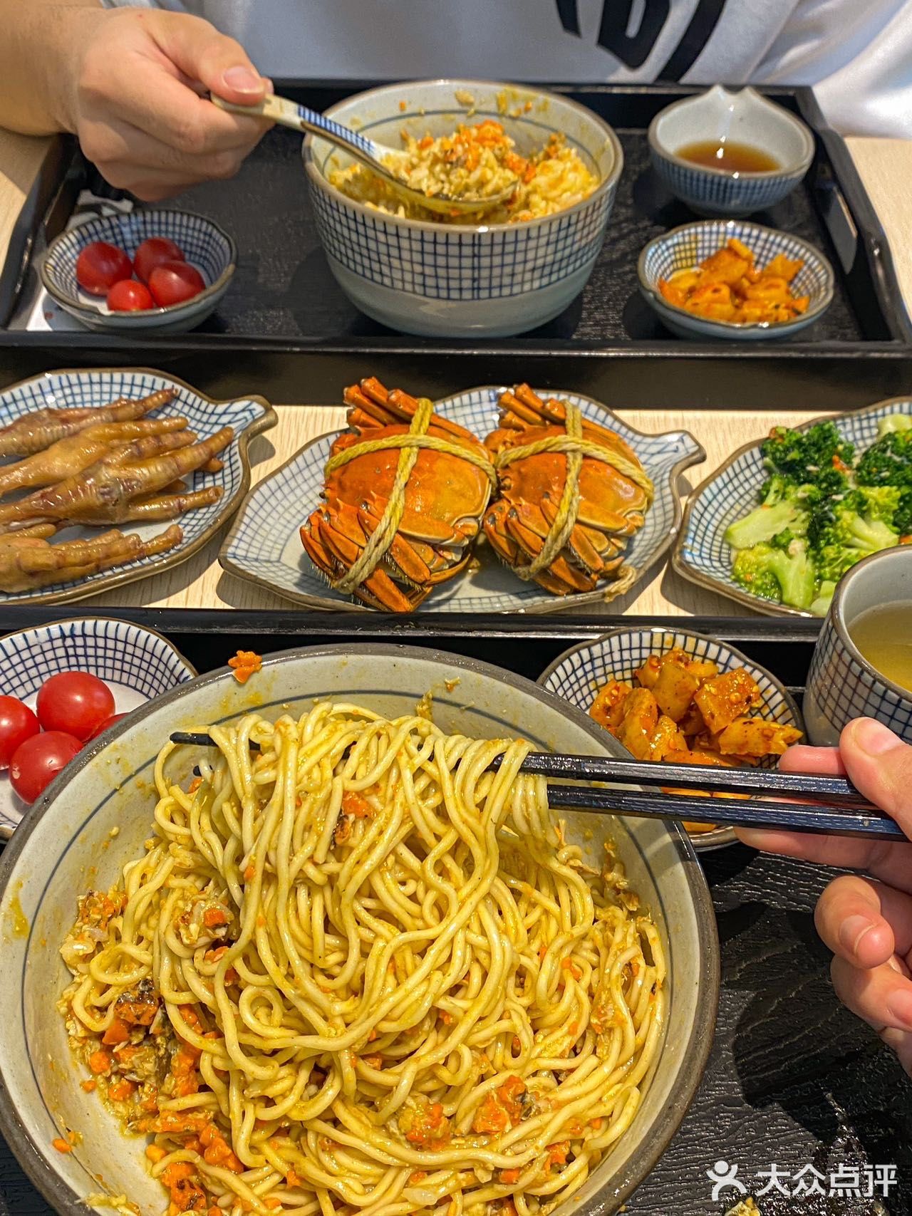 成都12只蟹做一碗蟹黄捞面‼️盆都舔干净了！ 