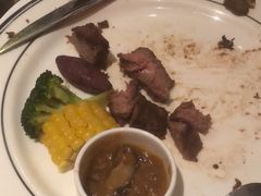 -食间牛排(湖西路店)