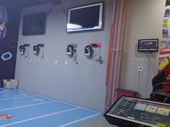 -VR+乐园·VR电竞·家庭亲子·密室逃脱·轰趴团建