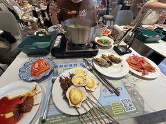 -金马门国际美食百汇(珞喻路店)