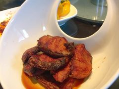 上海熏鱼-老正兴菜馆(福州路店)