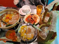 -小小集渔·泰式大排档(太古里香槟店)