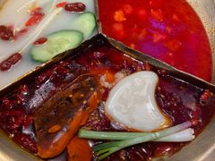 -周师兄大刀腰片火锅(洪崖洞旗舰店)