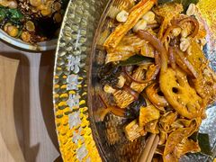 -阿上阿上麻辣香锅&麻辣烫(朝阳蓝色港湾店)