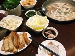 -一席地·本地鸡窝·杭帮鸡火锅(萧山银隆百货店)
