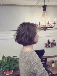 -红人馆造型十添