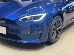 -TESLA 特斯拉(上海太古汇体验店)