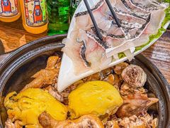 -东川炭炉鸡煲·榴莲瓦煲鸡(广州首店)