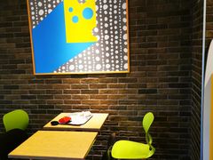 -麦当劳(轻轨曹杨路店)