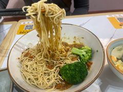 -上海世纪汇广场