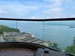 -千岛湖忆湖度假酒店(中心湖景区店)