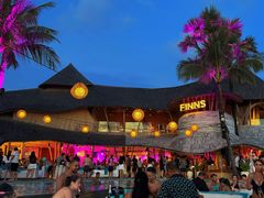 -FINNS Beach Club