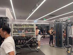 -乐刻健身(龙华红山6979店)