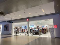 -优衣库(昆明七彩METOWN购物中心店)