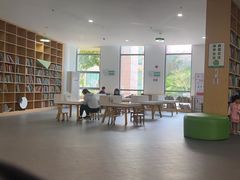 -增城图书馆(荔景大道辅路店)