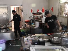 -卢聪艺小吃店(阳翟总店)