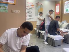-郑远元专业修脚房(丹凤街店)