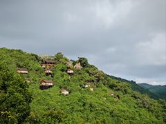 -三亚亚龙湾人间天堂鸟巢度假村