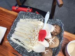 -万兴佳烤肉·长白山老味道(宏泰广场店)
