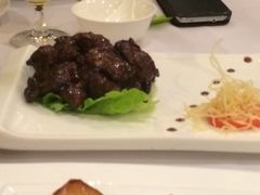 越式牛肉粒-望乡楼上海菜(日月光店)
