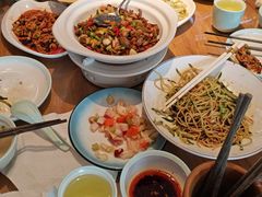 -严记小天府酸菜鱼(西四路店)