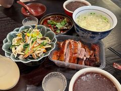 -古都历食南京菜·烤鸭·鸭血粉丝·汤包(南京博物院店)