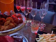 -TZ House音乐现场(来福士中心店)