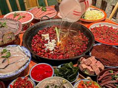 -周小明火锅(黑金冠社区店)