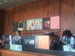 -星巴克(广州百信广场东区店)