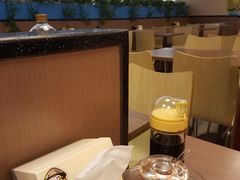 -灵芝妹子海鲜米线(香炉礁山姆店)