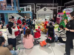 -MINI MARS KIDS CLUB亲子家庭中心(长宁天山店)