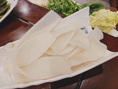 -亿诣蝎府炸酱面羊蝎子火锅(酷车小镇店)
