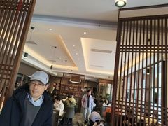 -高玛纳驴肉火烧(一世界店)