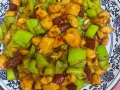 辣子鸡丁-北大地皖峰饭馆