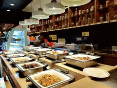 自助取餐区-亚马逊环球美食百汇(新城吾悦广场店)