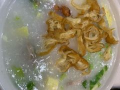 荔湾艇仔粥-银记肠粉店(赤岗店)