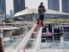 -东港音乐喷泉广场