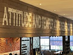 大堂-Vanilla Specialty Coffee(八大关店)