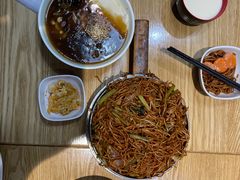 -三好食堂(煎饺·馄饨·肉饼米线·盛世广场店)