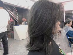 -COMO SALON 烫染可茉发型