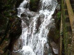 -藏龙百瀑风景区