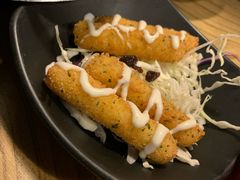 -BHC炸鸡(明洞总店)