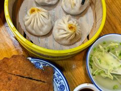 -裕兴记·蟹黄面馆养育巷精选店面馆