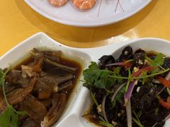 -鹏城人家海鲜酒家·23年老字号(较场尾店)