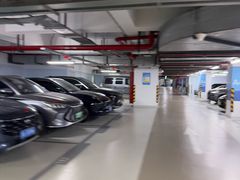 -浦东嘉里城-停车场