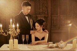 -至臻微拉婚纱摄影