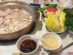 -烹然四季椰子鸡火锅(姚家园万象汇店)